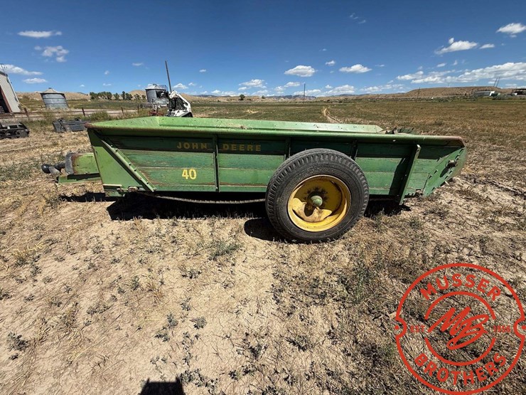john-deere-40-image-2