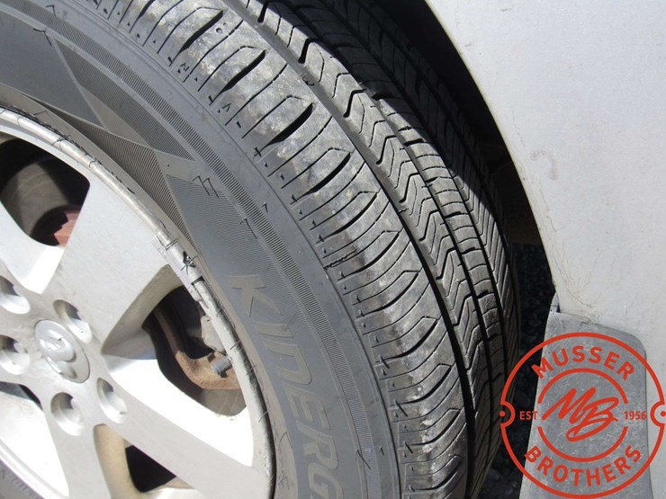 2010-dodge-grand-caravan-sxt-image-11