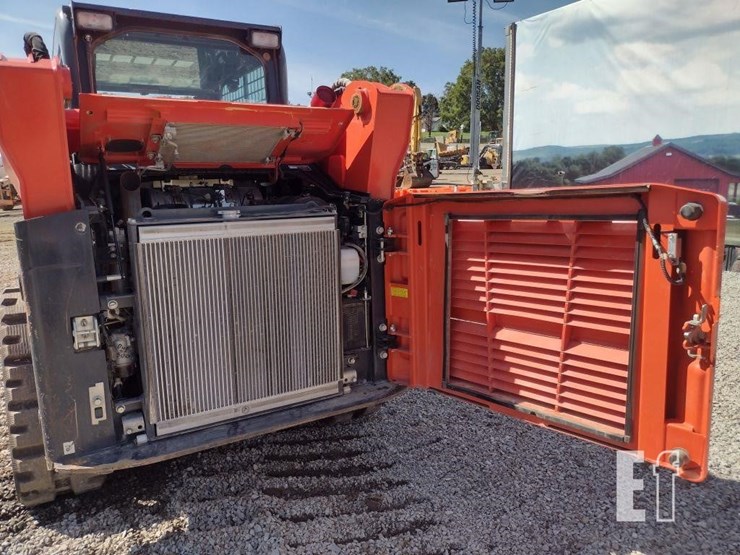 2022-kubota-svl75-2-image-30