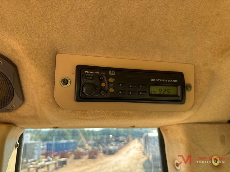 2003-caterpillar-953c-image-21