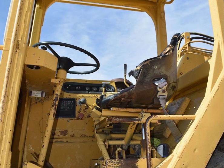 caterpillar-615-image-39