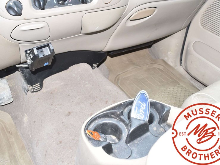 2001-ford-f150-image-28
