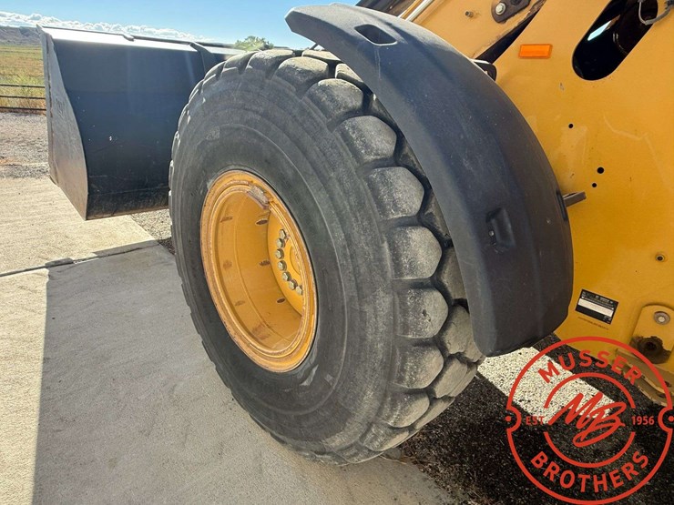 2008-caterpillar-930h-image-10