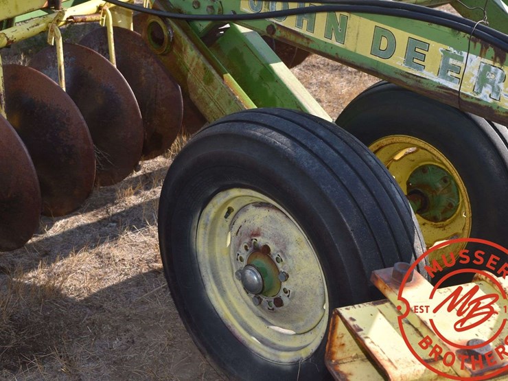 john-deere-360-image-24