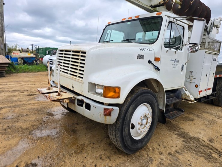 2000-international-4700-image-15