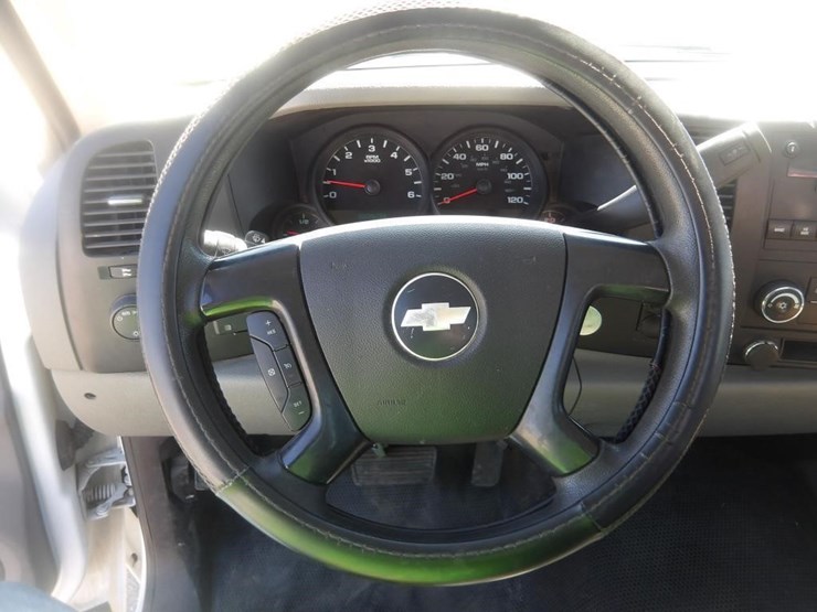 2008-chevrolet-silverado-1500-image-12