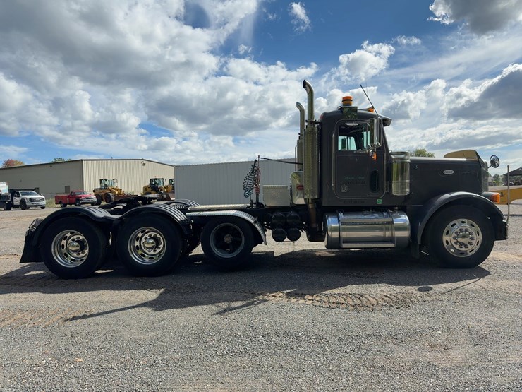 1996-peterbilt-379-image-6