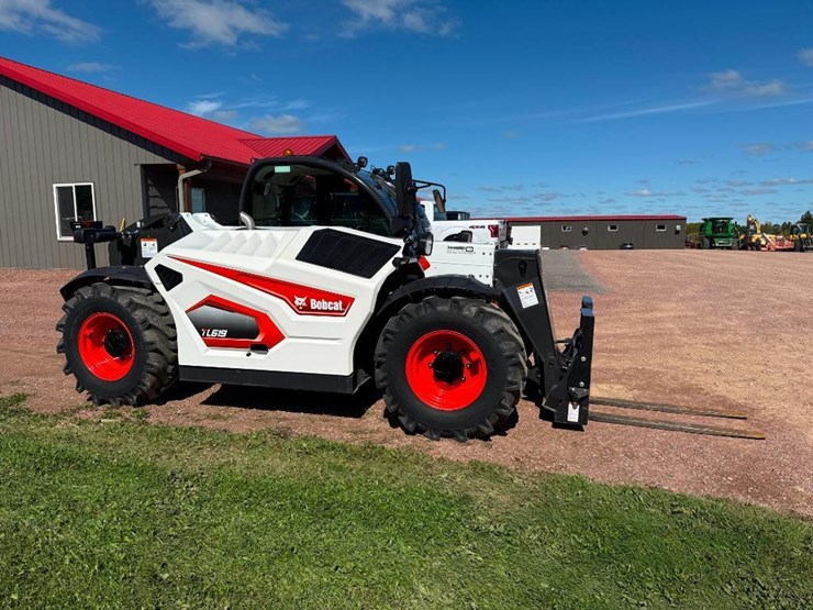 2021-bobcat-tl619-image-3