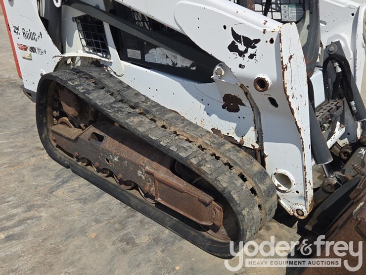 2016-bobcat-t590-image-13