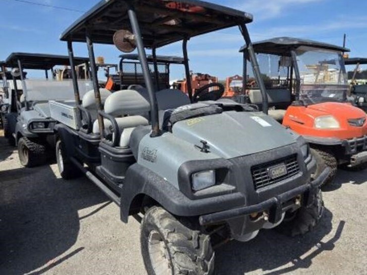2023-club-car-carryall-1700-image-2