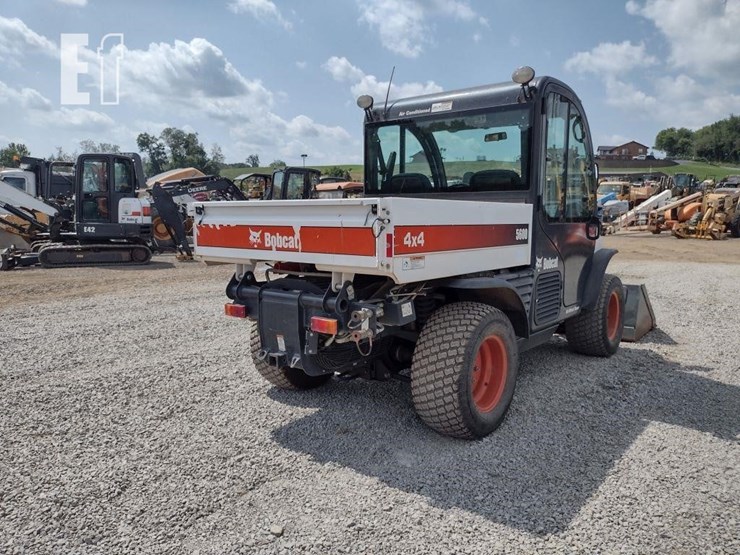 2021-bobcat-toolcat-5600-image-33