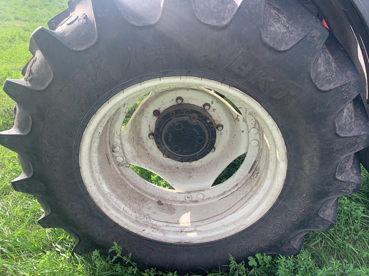 new-holland-ts125a-image-14