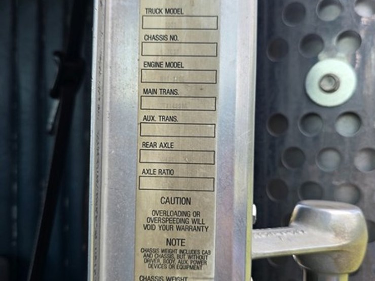 1996-kenworth-t800b-image-40