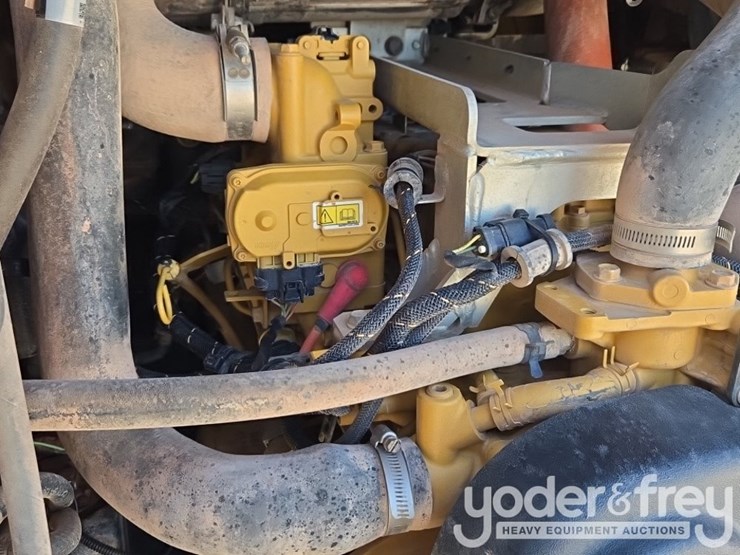 2019-caterpillar-299d2-image-40