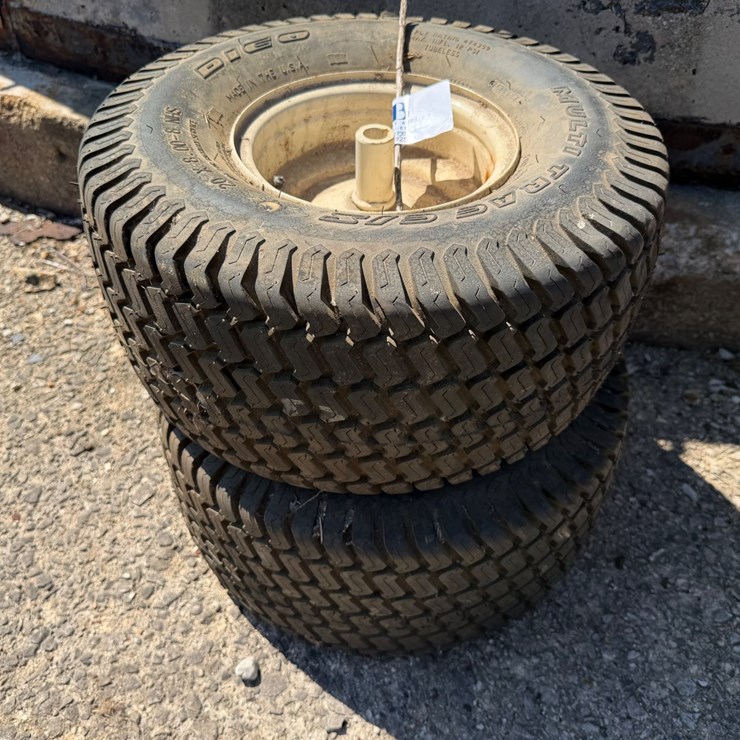 #2533 • Dico Lawn Mower Tires