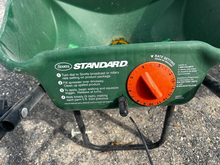 #86933-•-scotts-standard-broadcast-spreader-image-4
