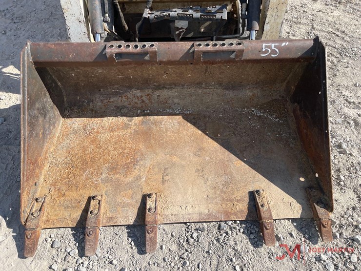 2023-bobcat-t450-mtl-image-11