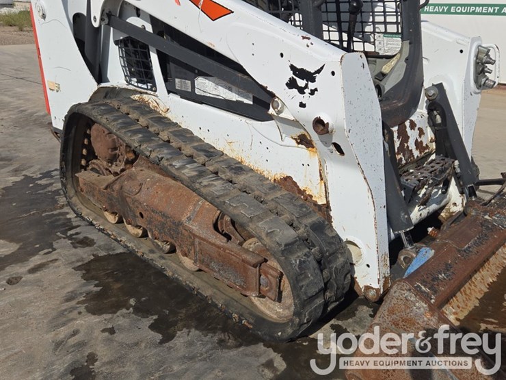 2017-bobcat-t590-image-13