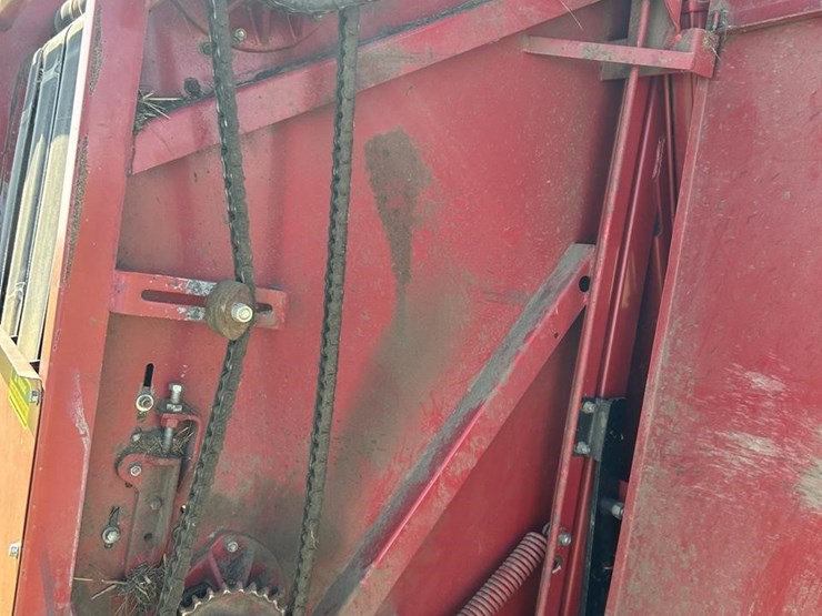 case-ih-8480-image-27