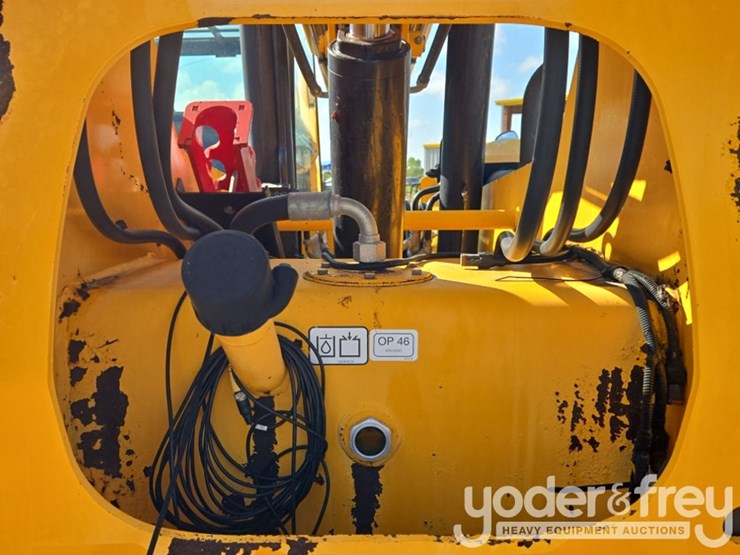 2017-jcb-507-42-image-39