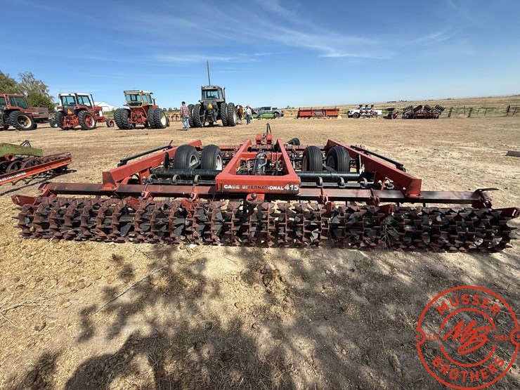 case-ih-415-image-5