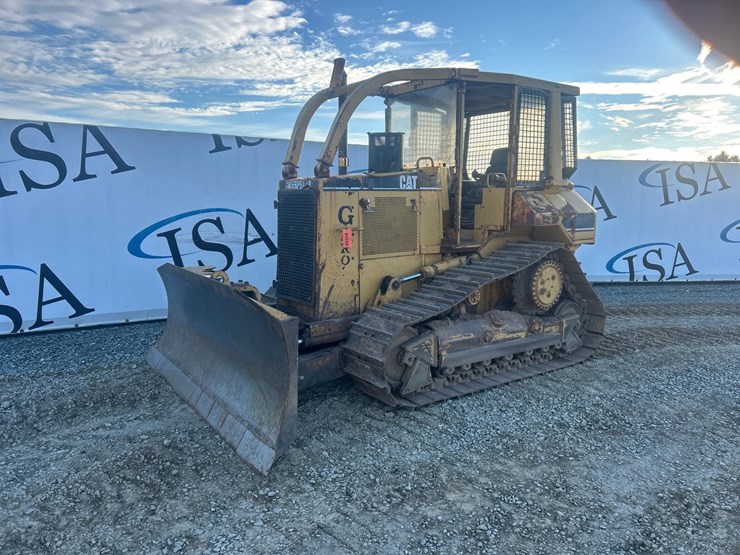 caterpillar-d5m-image-1