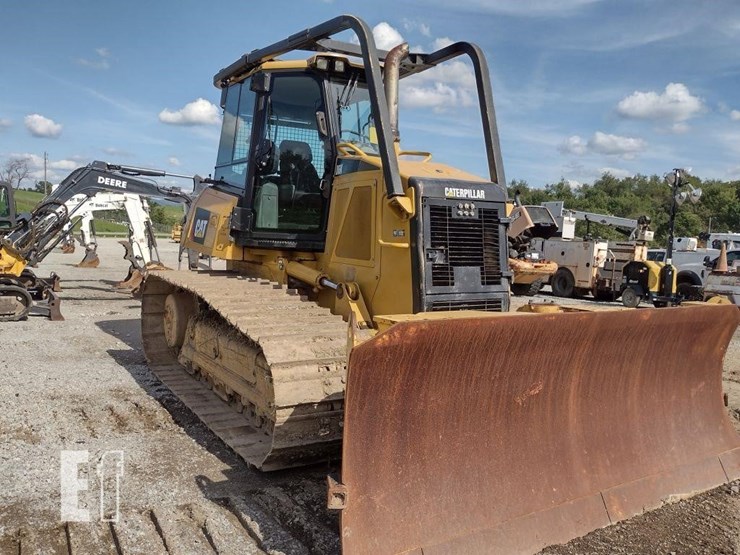 caterpillar-d6k-lgp-image-35