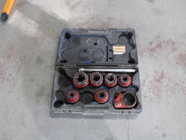 #1039-•-rigid-manual-pipe-threaders-image-1