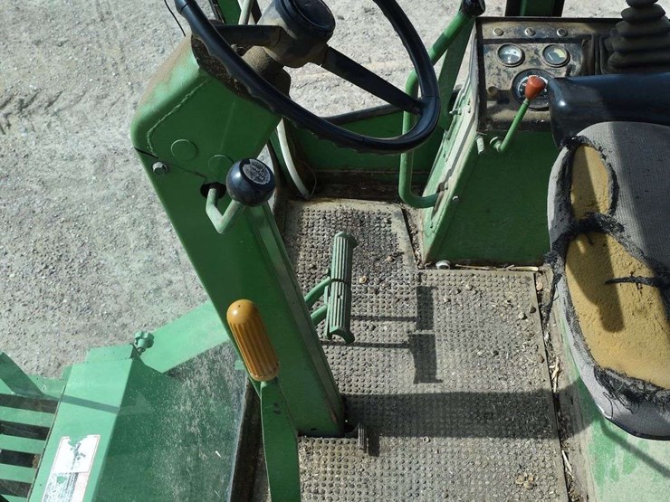 john-deere-5400-image-33