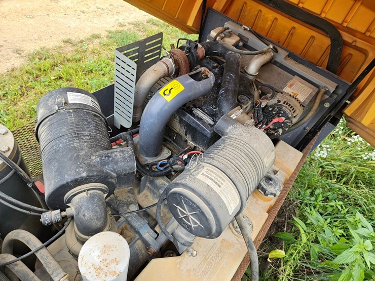 #2074-•-atlas-copco-dias-185-air-compressor-image-17