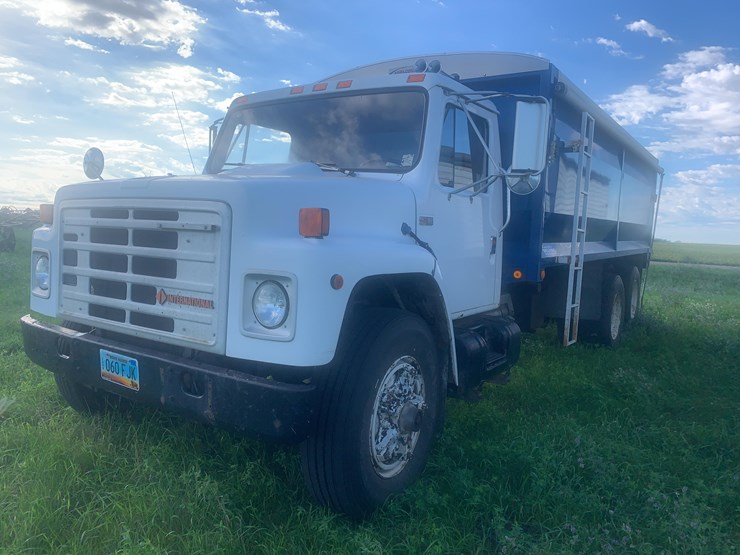 1988-international-s1900-image-1