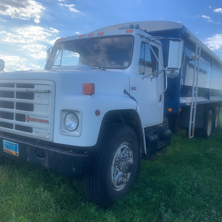 1988 INTERNATIONAL S1900