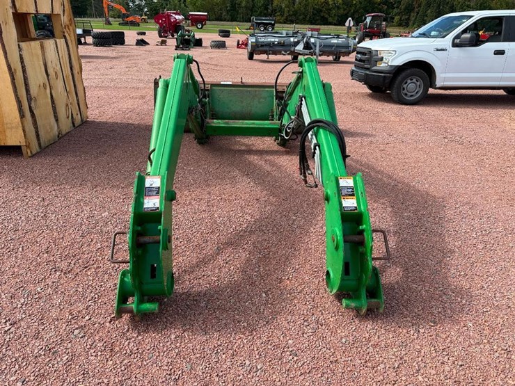 john-deere-741-image-3