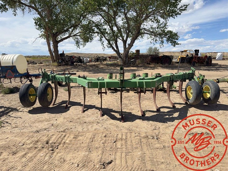 john-deere-915-image-2