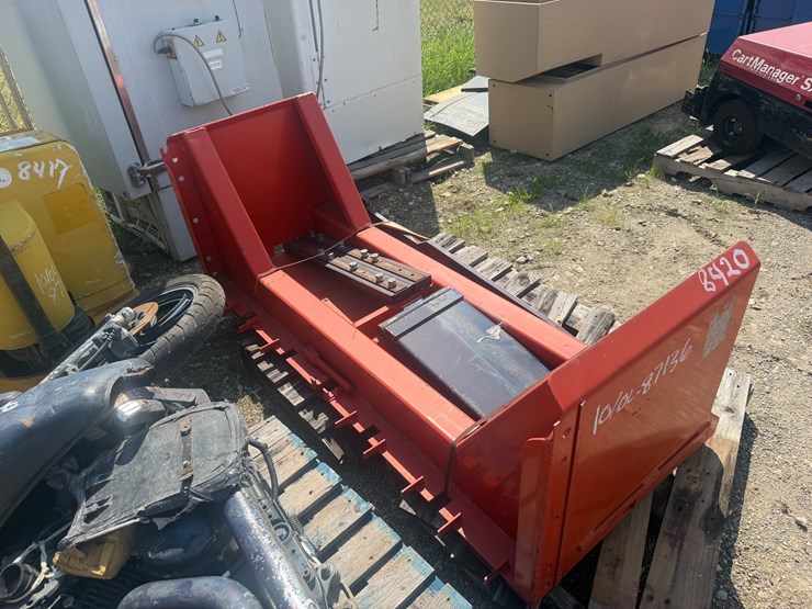 #87136-•-garbage-compactor-attrachment-image-3