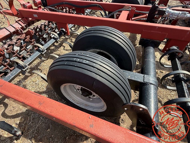 case-ih-415-image-10