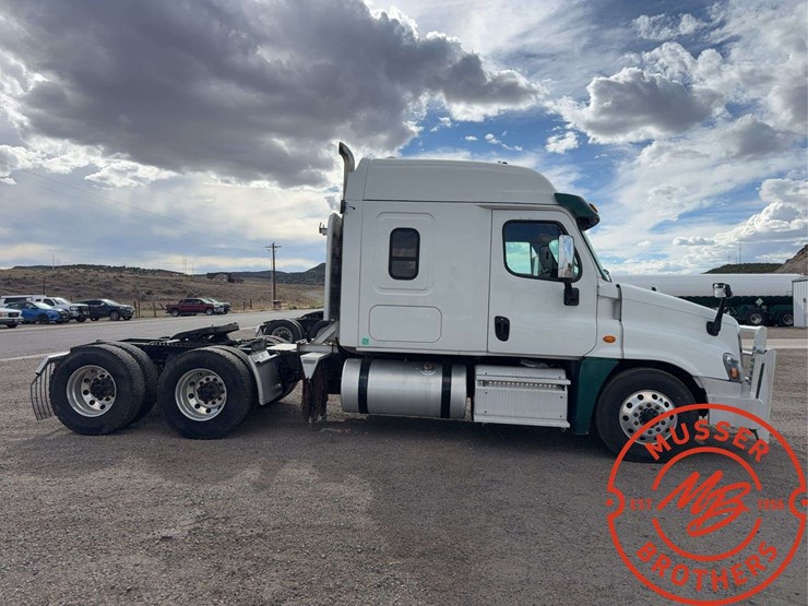 2018-freightliner-cascadia-image-4
