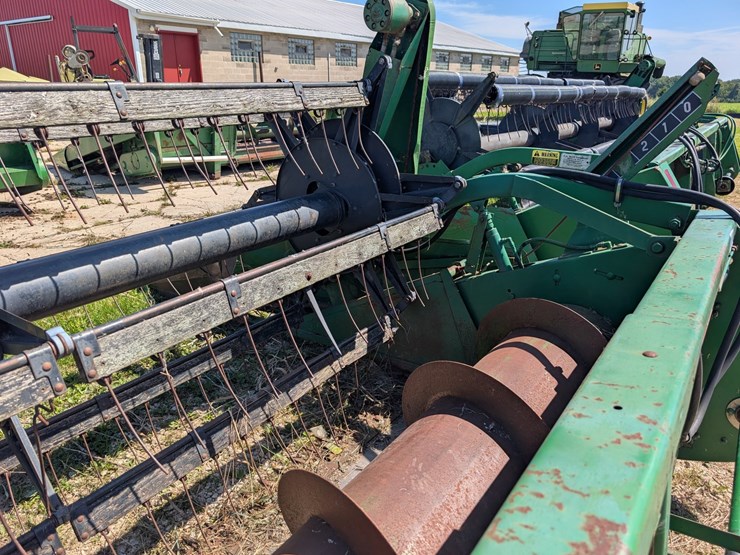 #2473-•-john-deere-13'-grain-head-image-8
