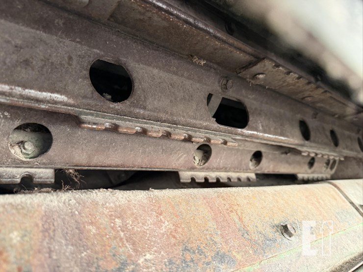 2011-john-deere-9870-sts-image-39