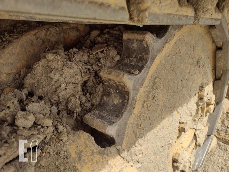 23-deere-650p-xlt-image-16
