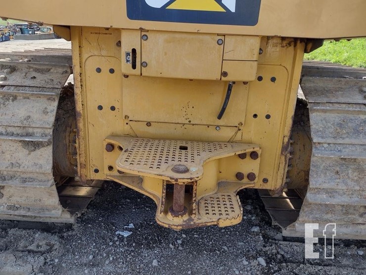 caterpillar-d6k-lgp-image-19