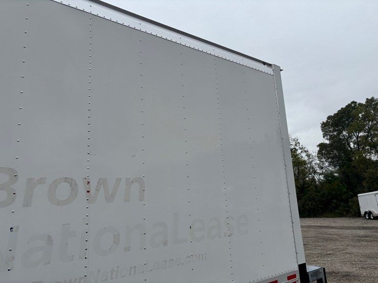 #2332-•-2021-isuzu-16'-box-truck-image-53
