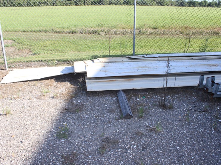 #1019-•-24'-x-31'-carport-image-2