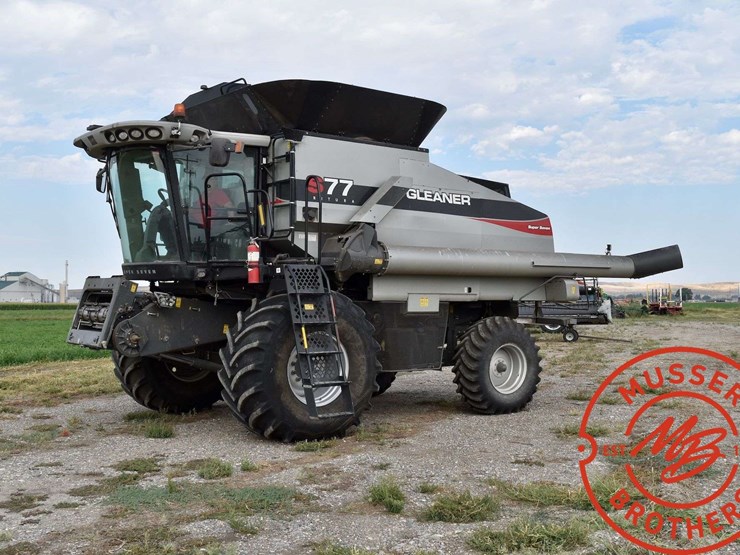 2011-gleaner-s77-image-3