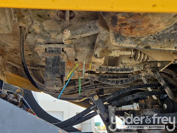 2019-komatsu-wa380-8-image-28
