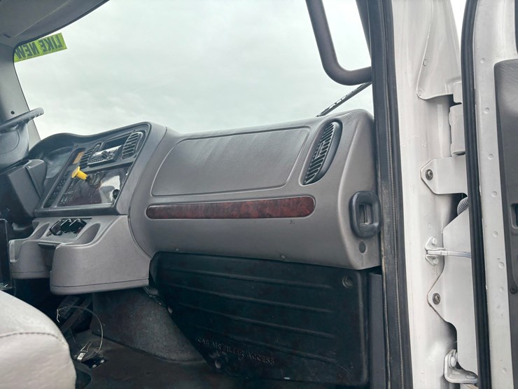 #2334-•-2021-freightliner-ftl280-roll-off-truck-image-34