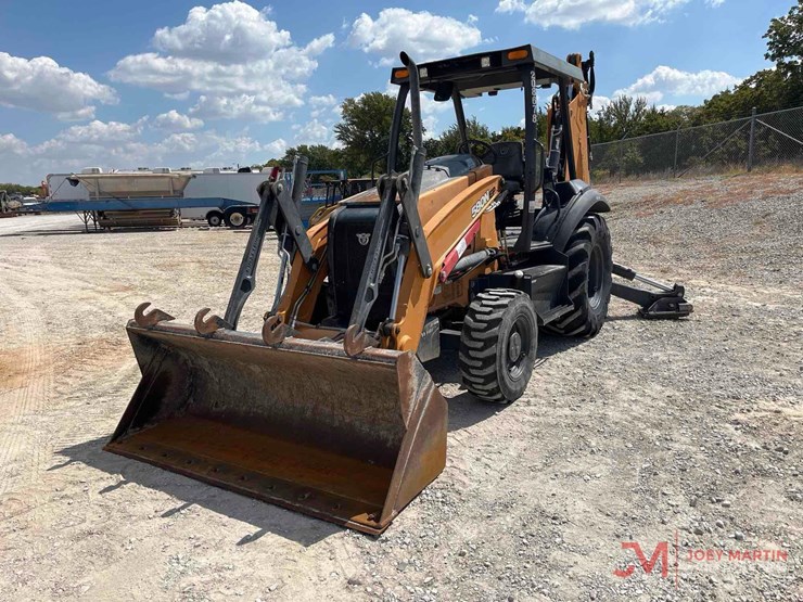 2021-case-580n-ep-loader-backhoe-image-17