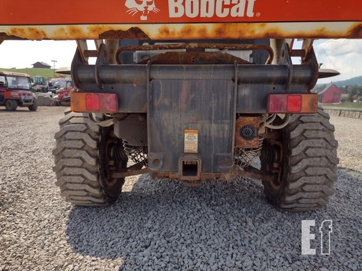 2021-bobcat-toolcat-5600-image-37