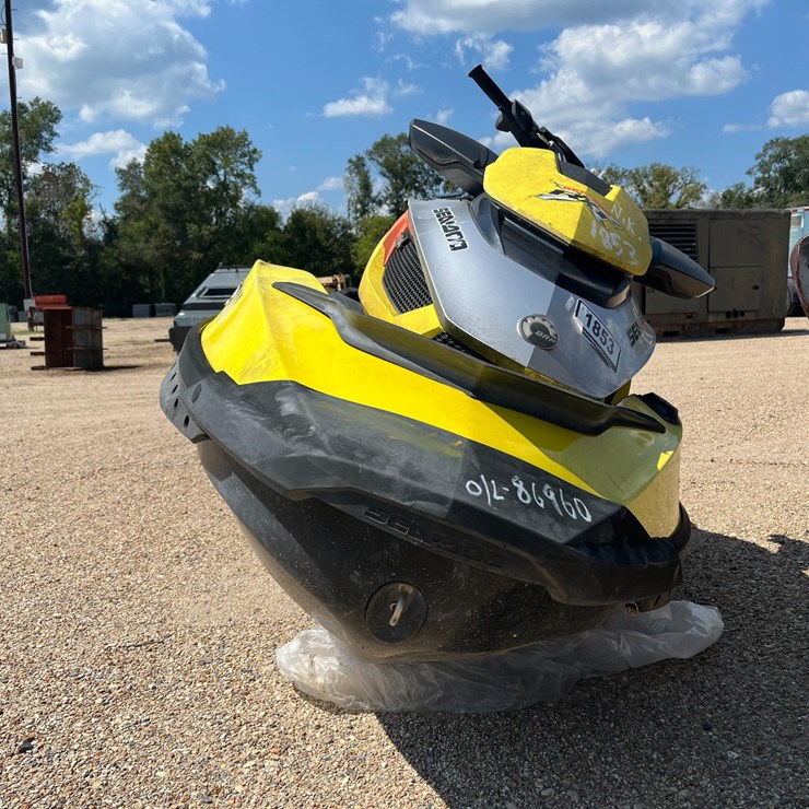 #86960 • 2015 SEADOO RXT260AS | FOR PARTS/REPAIRS | NO TITLE