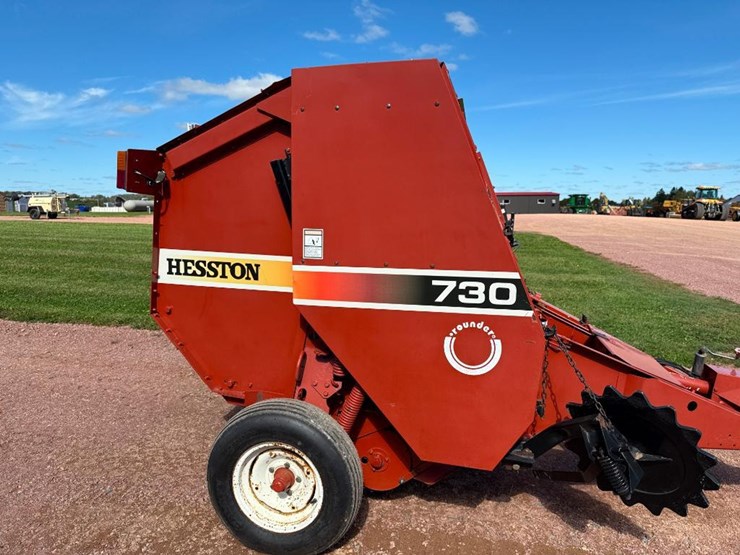 hesston-730-image-14